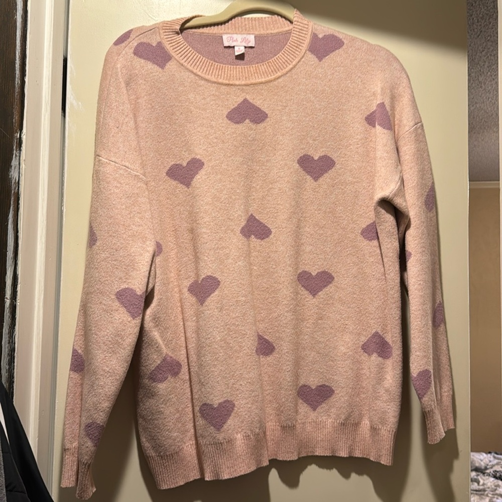 Pink lily heart sweater